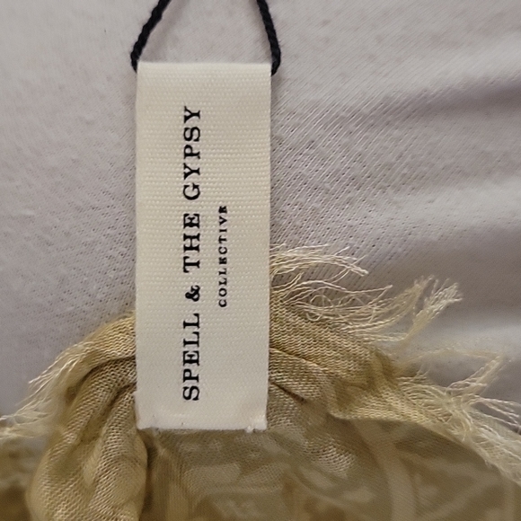 Spell Jungle Head Scarf - Picture 3 of 4